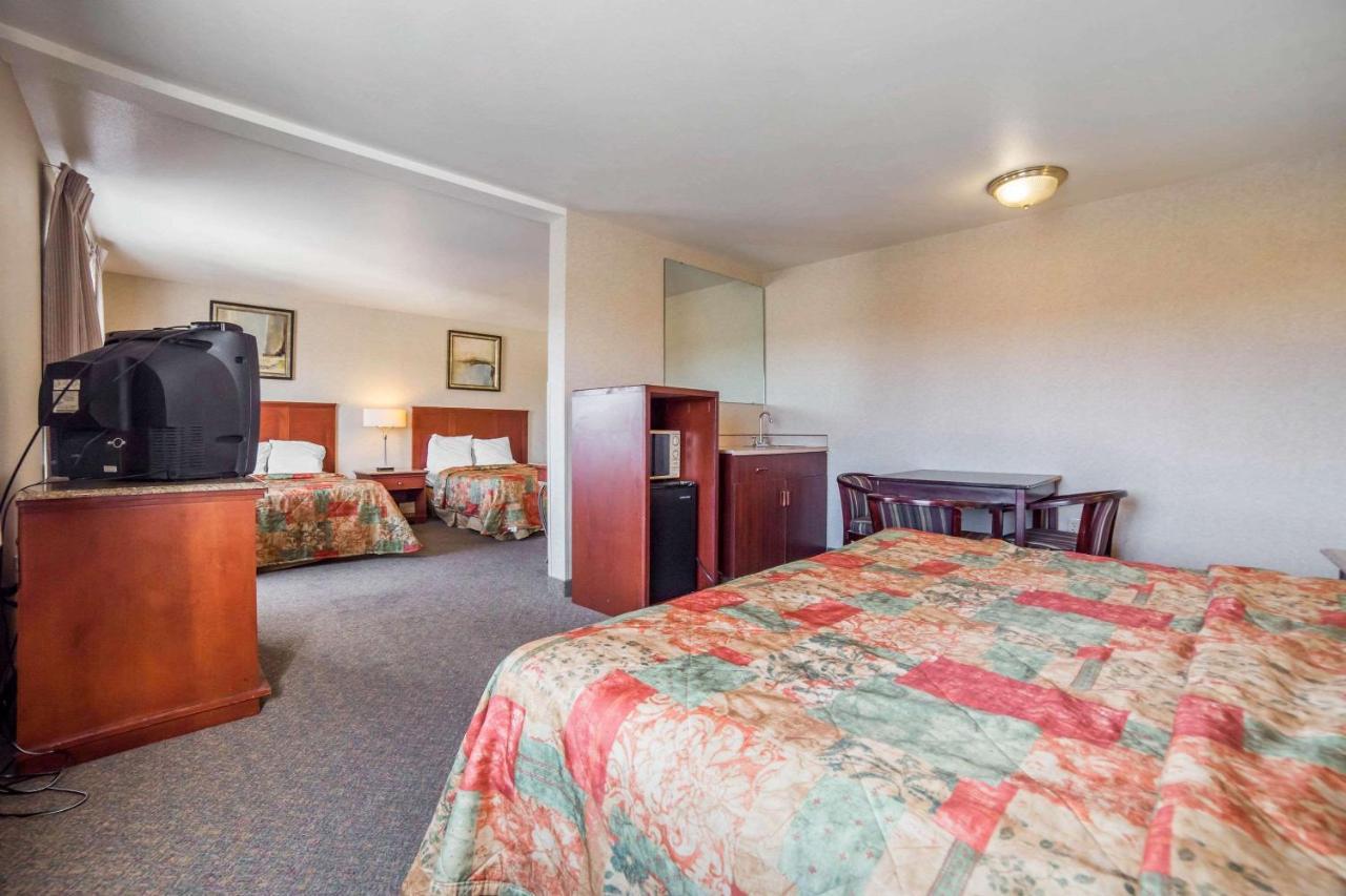 Rodeway Inn & Suites Nampa Eksteriør billede